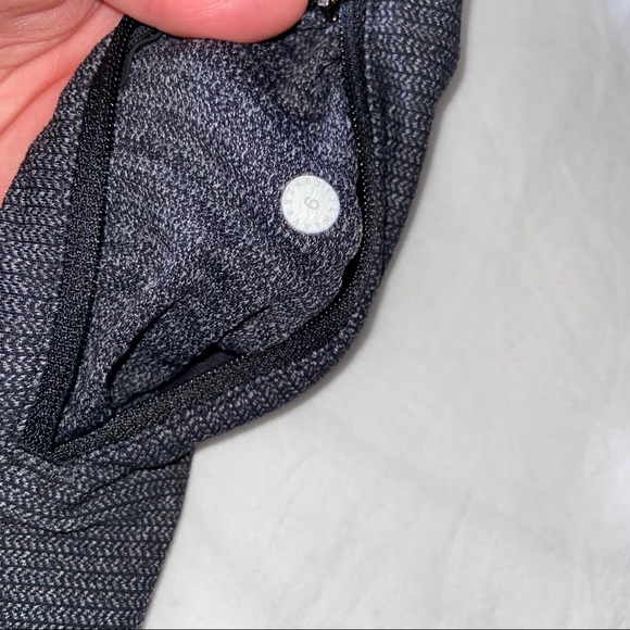 Lululemon Speed Up Tight Luxtreme - Picture 2 of 3